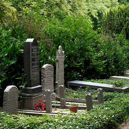 cementary-gardening